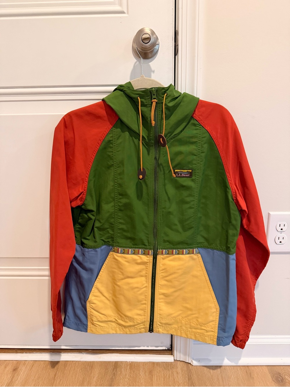 Women’s LL BEAN Rain Jacket